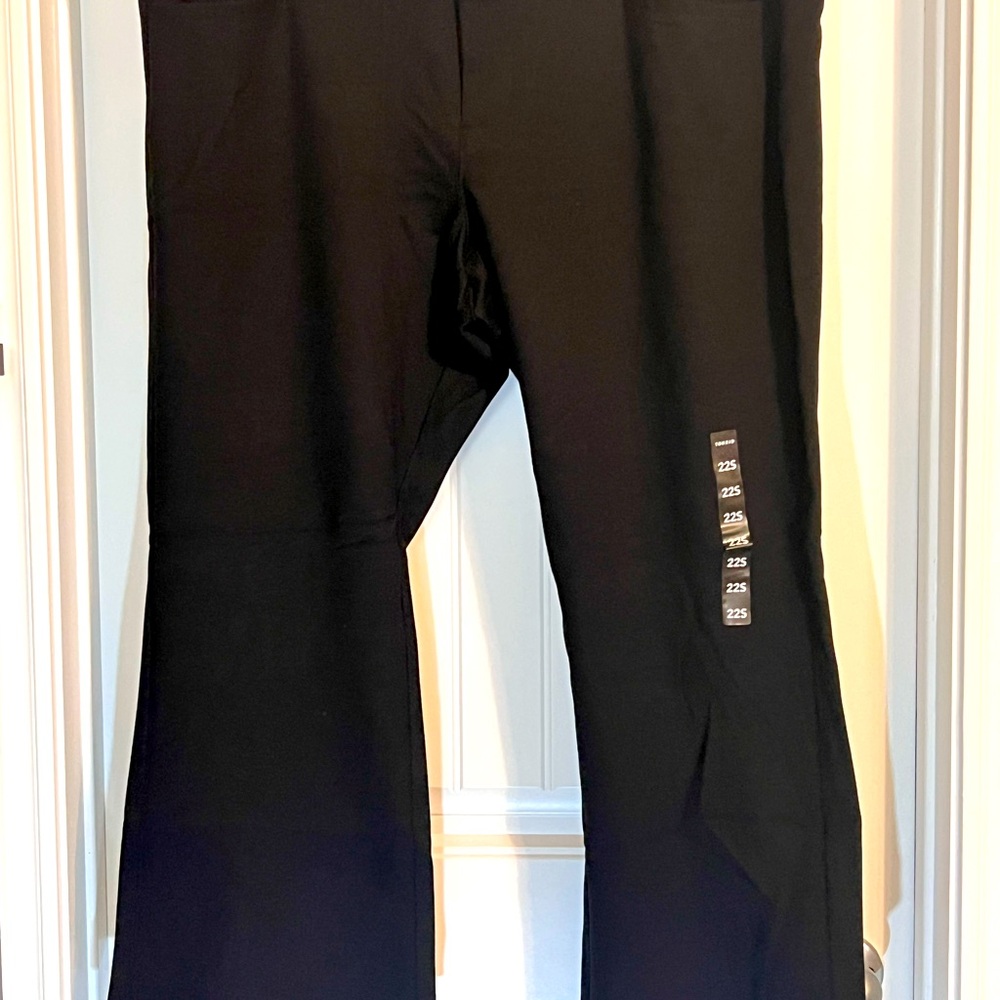 NWT: black boot cut stretch mid rise slacks